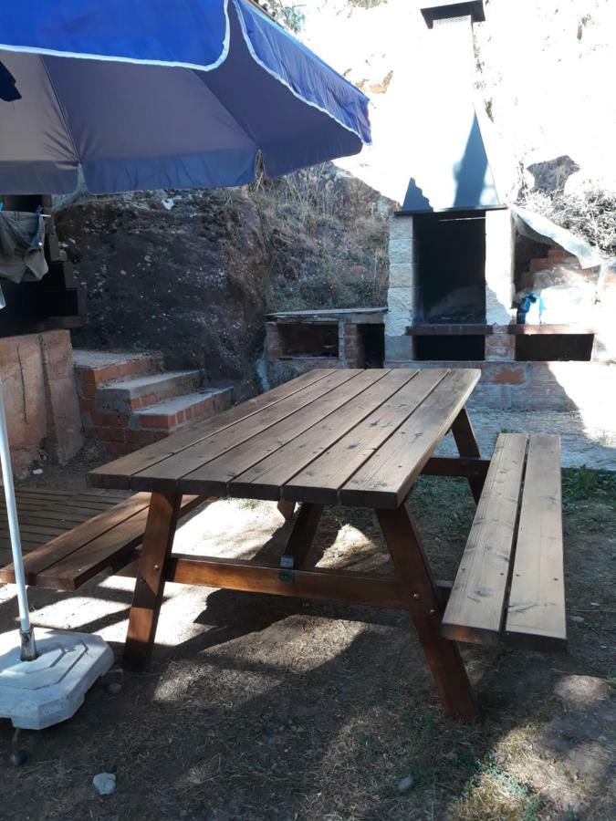 Canon Del Rio Lobos-La Cabana De Ton San Leonardo De Yague Exterior photo